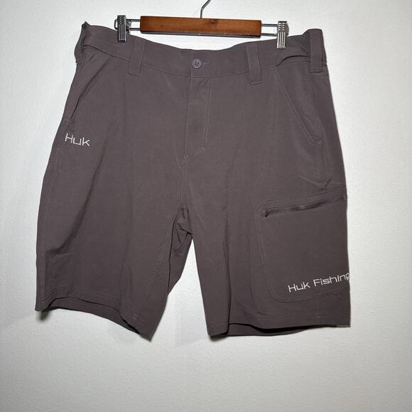 Huk Next Level NXTLVL 10.5" Inseam Gray Performance Fishing Shorts Men's Size XL - Picture 1 of 5